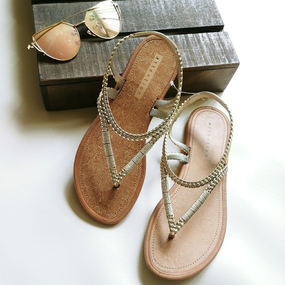attention Shoes - Women's sandals